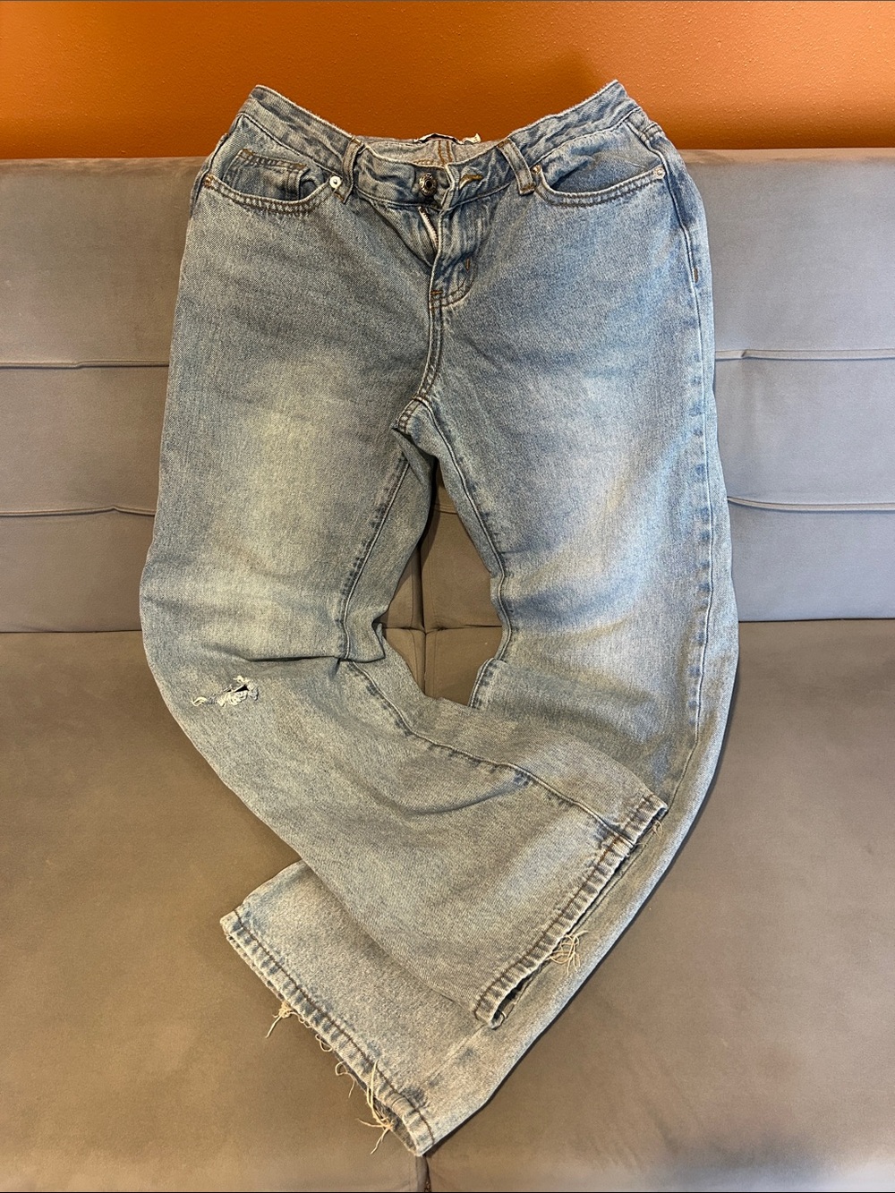 Thats  So Fetch  Women's Light Blue Flare Jeans — Relaxed Wide Leg - Size 4
